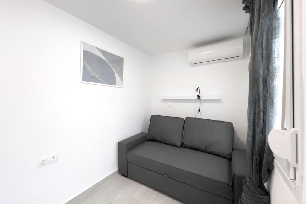 Spacious Penthouse Near Downtown アテネ エクステリア 写真
