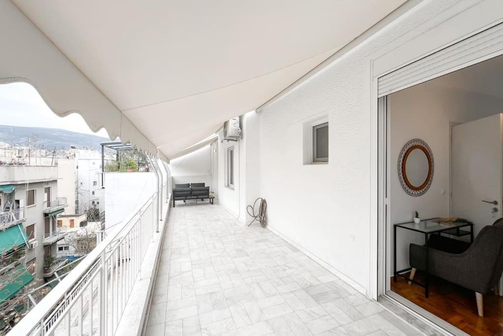 Spacious Penthouse Near Downtown アテネ エクステリア 写真