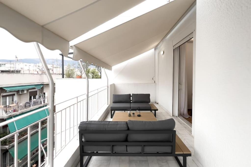 Spacious Penthouse Near Downtown アテネ エクステリア 写真